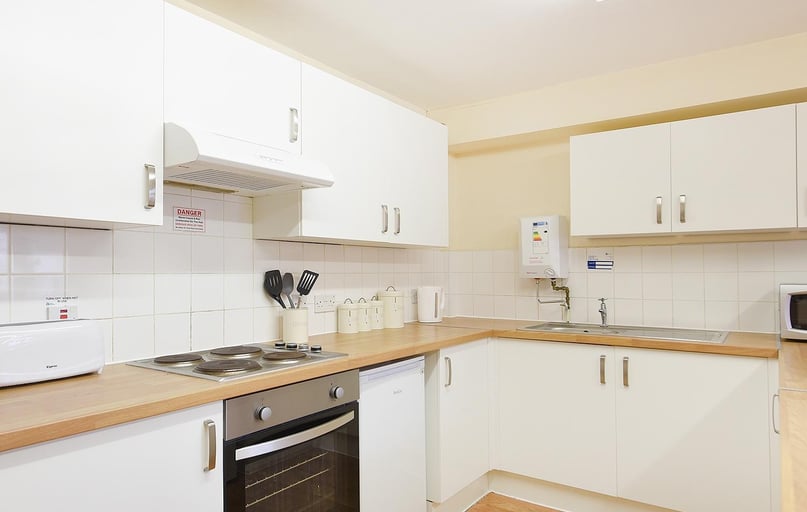 Vicarage Hill, City Centre, Wrexham - Image 1